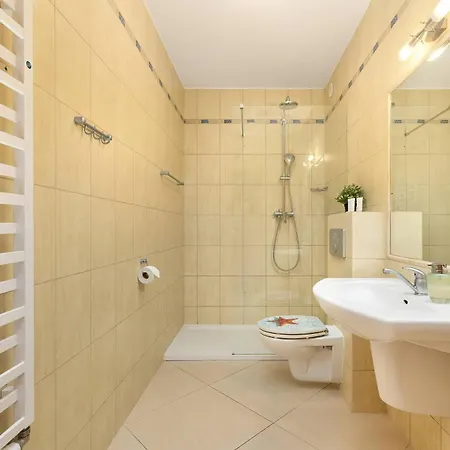 Apartamento Spacerowa Cozy With Balcony In By Renters *